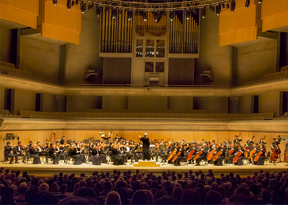 Image for article Orquestra Sinfônica do Shen Yun se apresenta com casa lotada em Toronto, Canadá