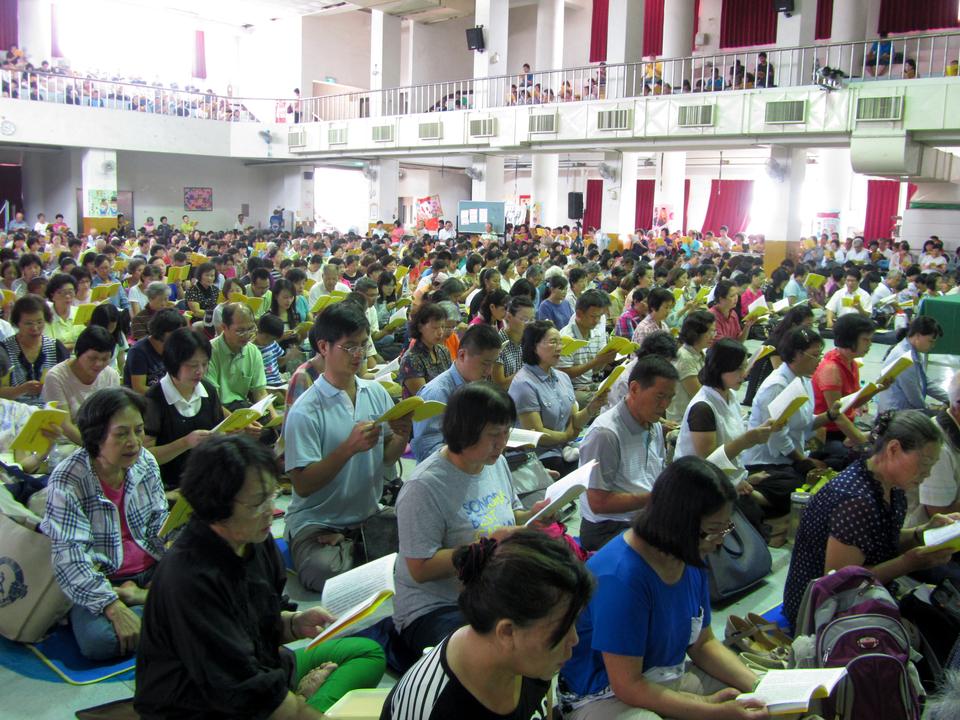 Image for article Taichung, Taiwan: chineses compartilham experiências e fatos sobre o Falun Gong