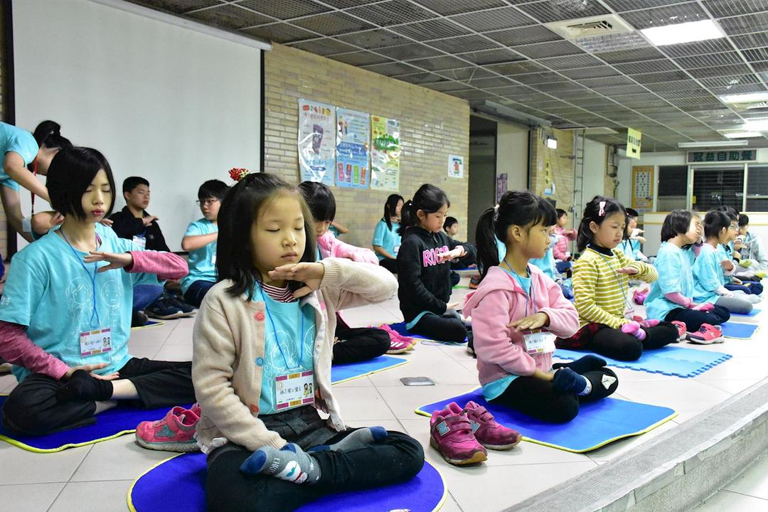 Image for article Taiwan: Crianças e pais se beneficiam participando do Acampamento de Inverno do Minghui 2019