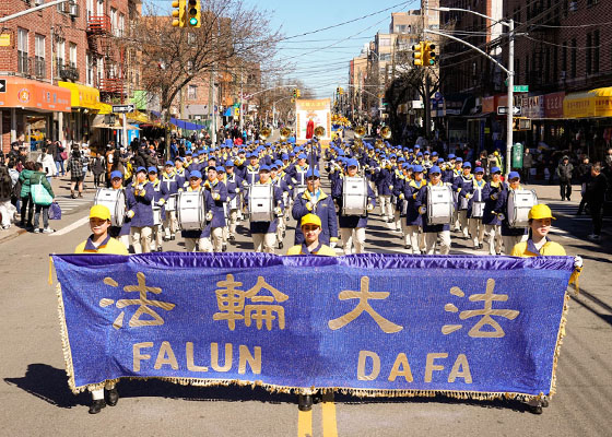 Image for article ​Brooklyn, Nova York: Grande desfile celebra 426 milhões de pessoas que renunciaram ao PCC
