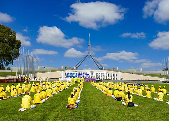 Image for article ​Austrália: Manifestação em Capital Hill pede o fim da perseguição na China