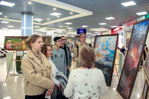 Image for article Rússia: Exposição Internacional de Arte Zhen Shan Ren é realizada em Krasnodar