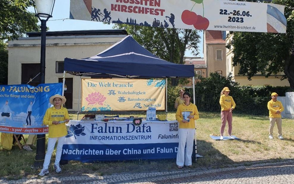 Image for article ​Alemanha: Falun Dafa foi bem recebido durante dois festivais
