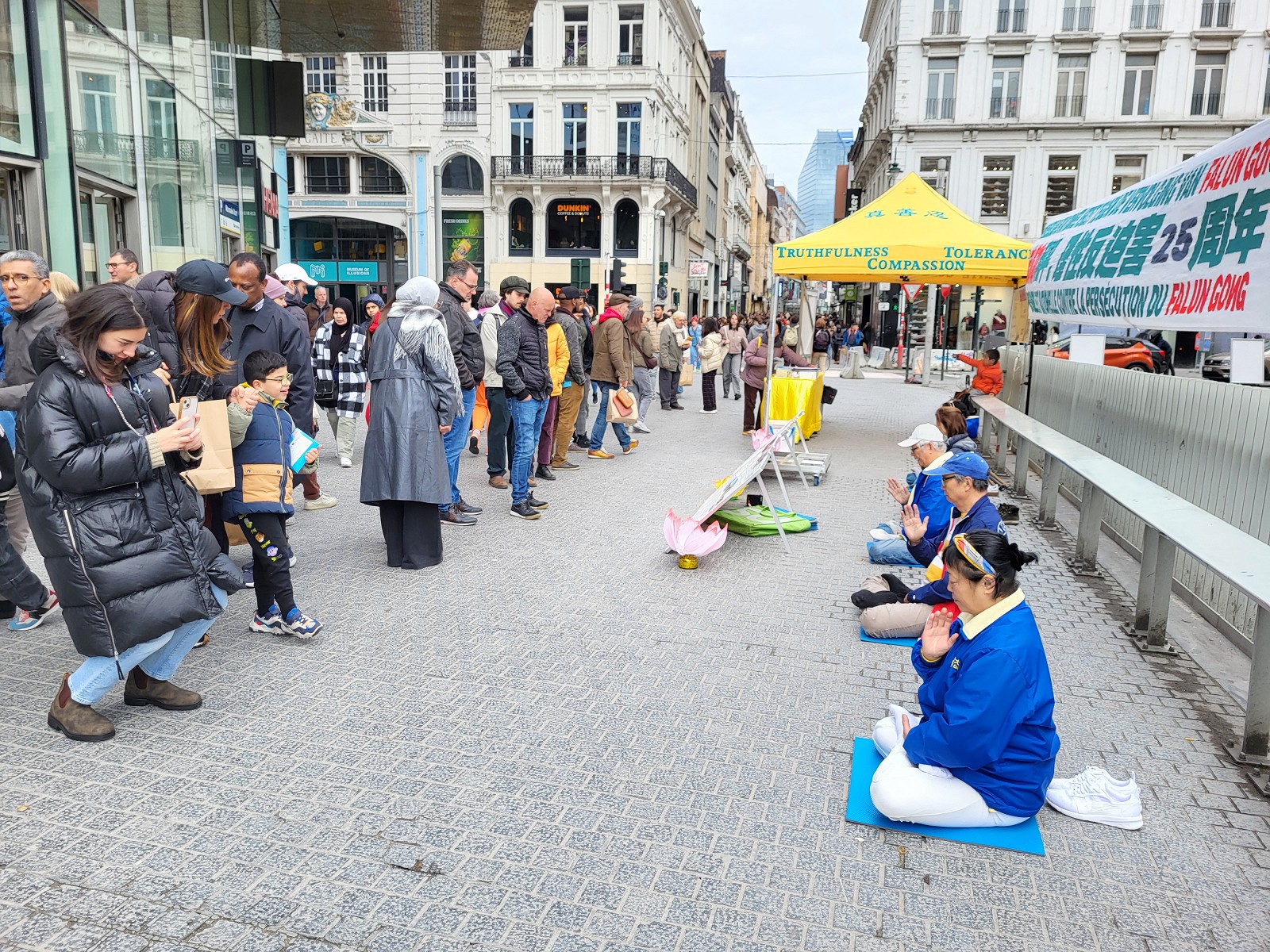 Image for article ​Bélgica: Evento em Bruxelas comemora o apelo pacífico de 25 de abril