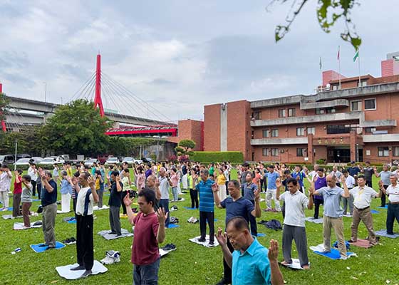 Image for article Taipei, Taiwan: Assistentes de local de prática discutem como podem melhorar e ajudar outros praticantes