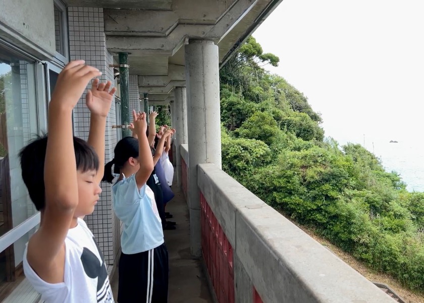 Image for article ​Japão: Crianças desfrutam do acampamento de verão do Minghui e se sentem gratas e satisfeitas