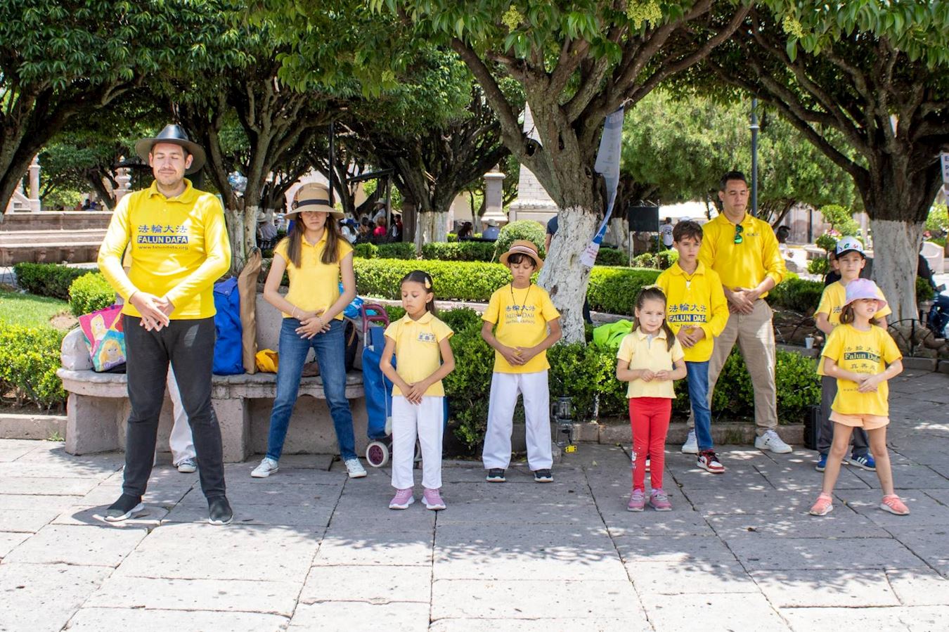 Image for article ​México: Jovens praticantes do Falun Dafa participam do primeiro acampamento de verão do Minghui