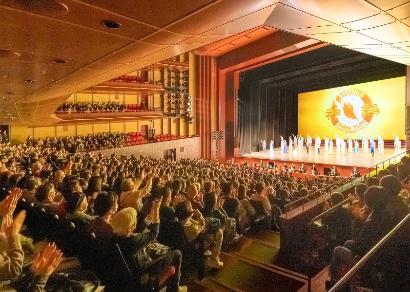 Image for article Frequentadores de teatro em três cidades japonesas apreciam o Shen Yun: “A melhor escolha, imperdível”