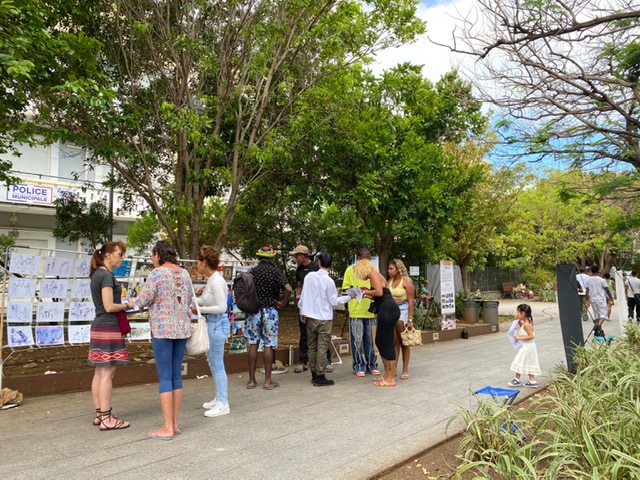 Image for article Ilha da Réunion, França: Experiências e entendimentos da coleta de assinaturas de petições