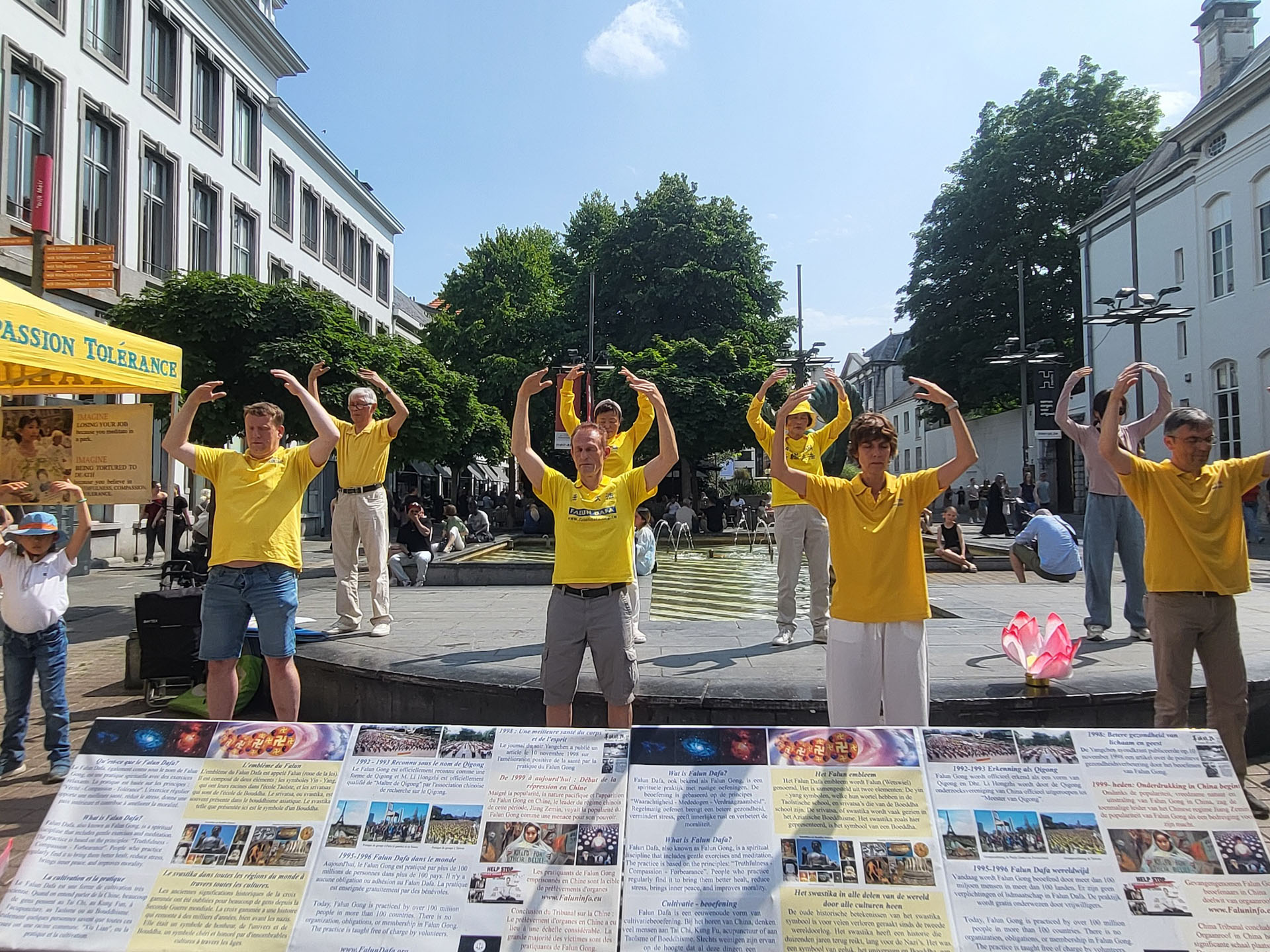 Image for article Bélgica: Atividades na Antuérpia apresentam o Falun Dafa e conscientizam sobre a perseguição