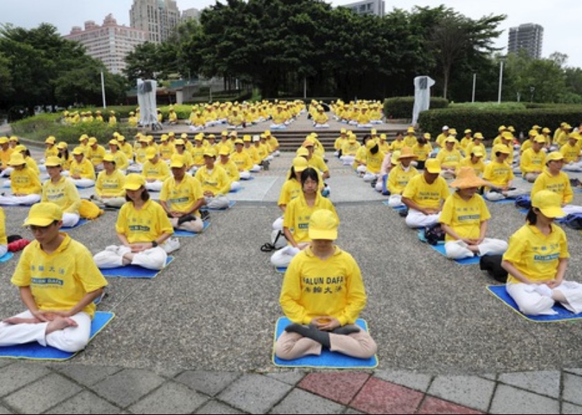 Image for article Manifestação do Falun Gong em Taiwan condena os 26 anos de perseguição na China