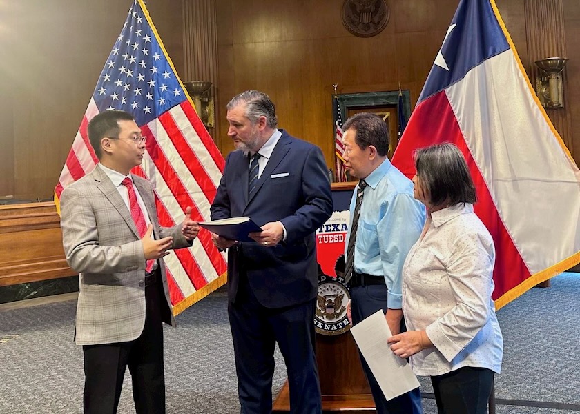 Image for article Dez legisladores estaduais do Texas pedem ao senador Cruz que avance com a Lei de Proteção ao Falun Gong