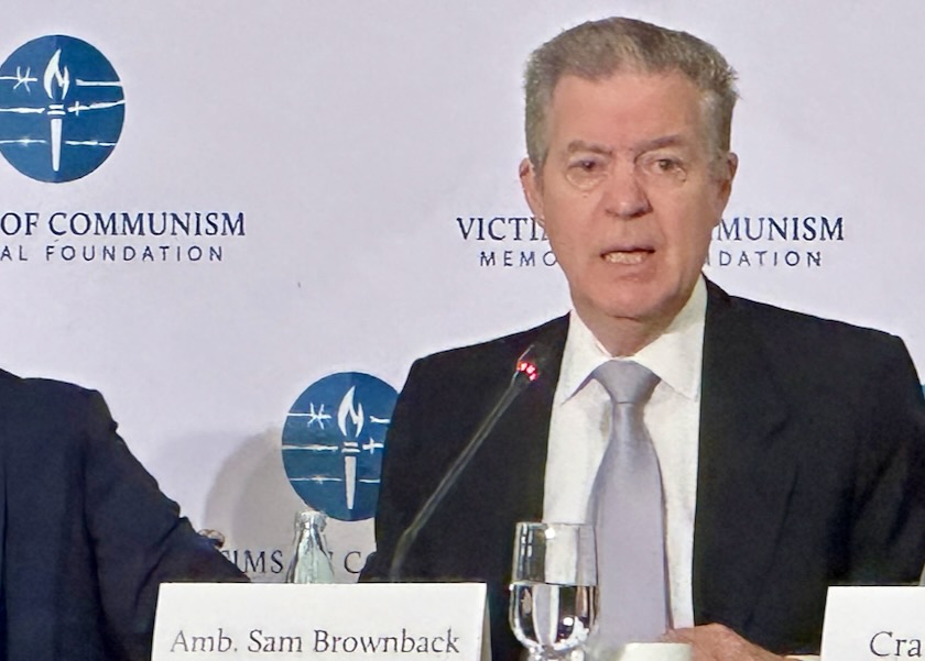 Image for article Políticos dos EUA pedem à Casa Branca que defenda o Falun Gong para salvaguardar os princípios fundadores da nação