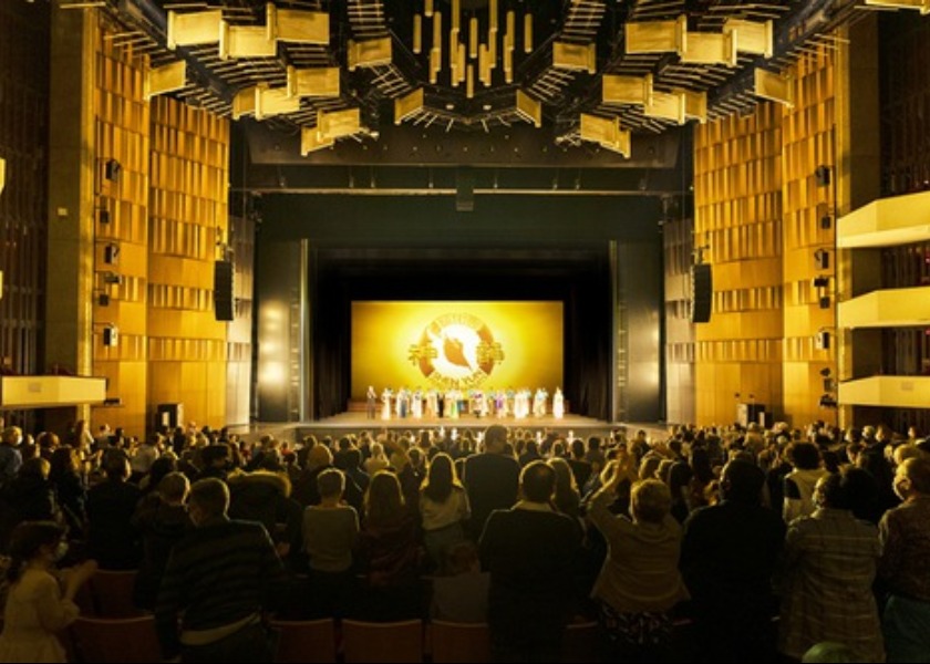 Image for article Congressista dos EUA parabeniza o Shen Yun