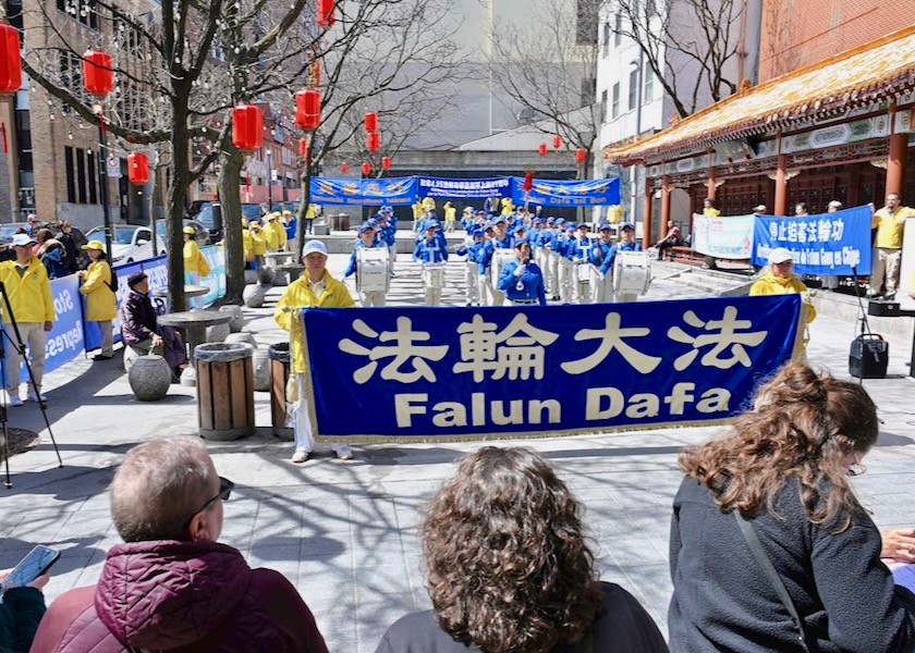 Image for article Montreal, Canadá: Falun Gong está 