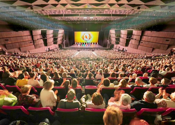 Image for article Público mundial se identifica com os valores apresentados pelo Shen Yun: 
