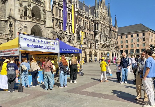 Image for article Alemanha: evento realizado em Munique para apresentar o Falun Dafa e expor a perseguição na China