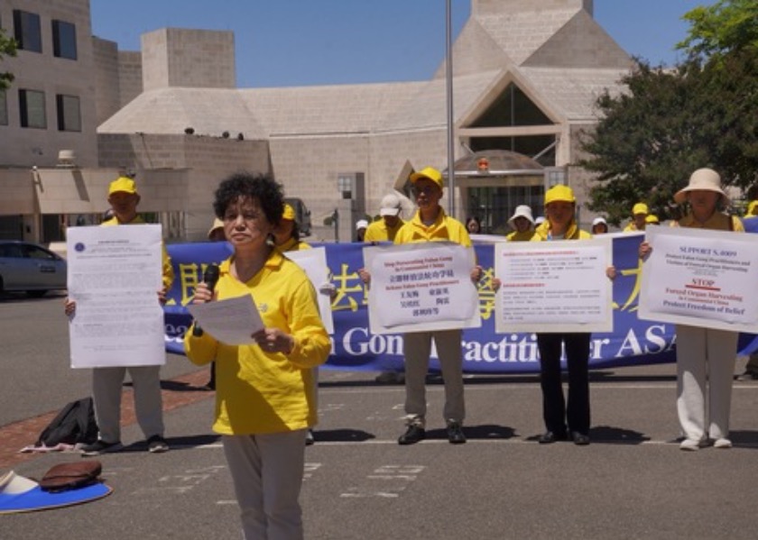 Image for article Manifestação em frente à Embaixada da China em Washington DC pede ao PCC a libertação de praticantes do Falun Gong detidos