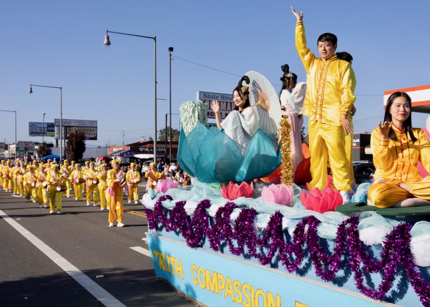 Image for article Estado de Washington: O Falun Dafa é premiado no Festival Anual do Morango