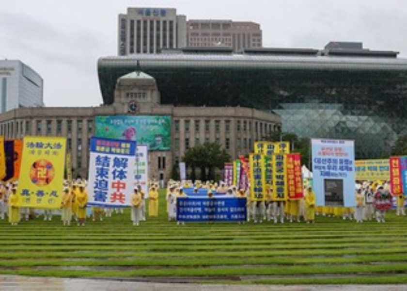 Image for article Diretor de cinema de Seul na Coreia do Sul: O silêncio tolera a perseguição