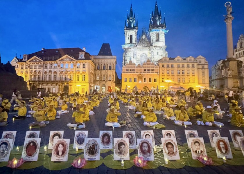 Image for article ​República Tcheca: População em Praga condena a perseguição ao Falun Gong pelo PCC