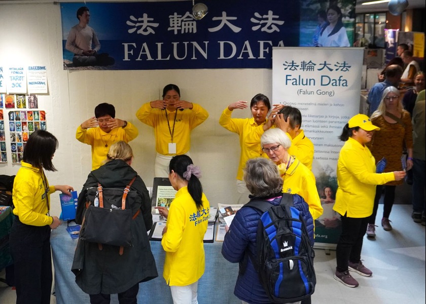 Image for article ​Apresentando o Falun Dafa na Feira do Espírito e do Conhecimento em Helsinque